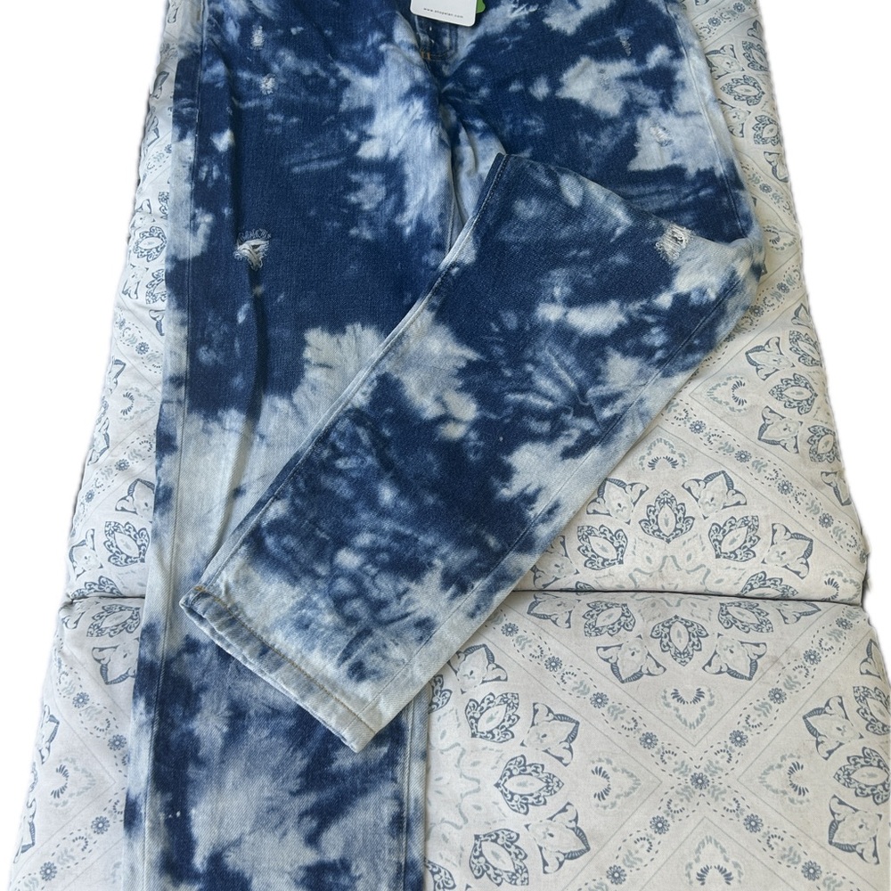 Elan Blue and White High Rise Tie-Dye Jeans